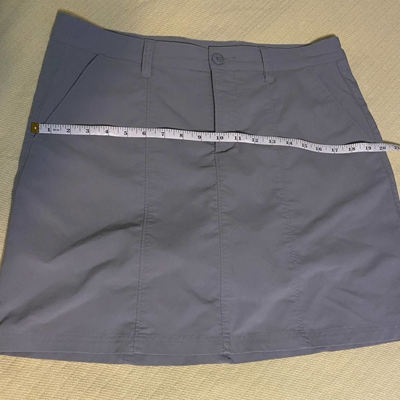 Patagonia Gray Skort Hiking Skirt Women’s Size 8 - Picture 8 of 8